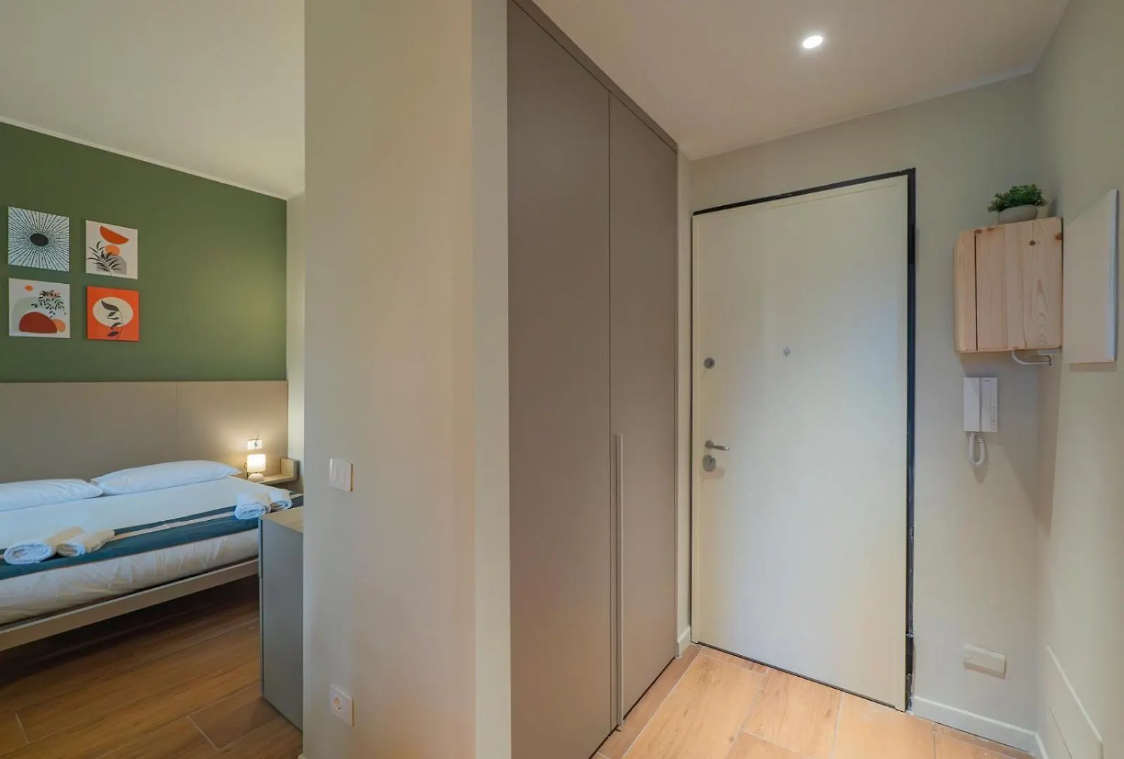 Xenia Apartments - Elegant Studio In San Siro Area Milan